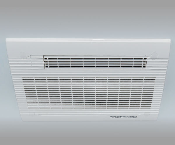 24時間換気機能付浴室暖房乾燥機（ランドリーパイプ付）