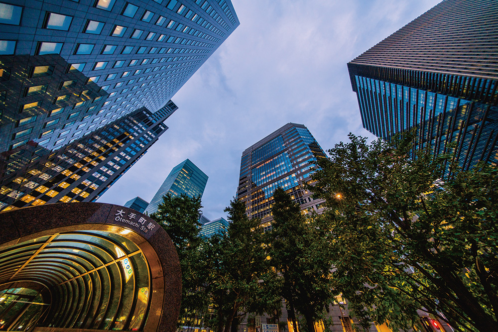 高層ビルの写真