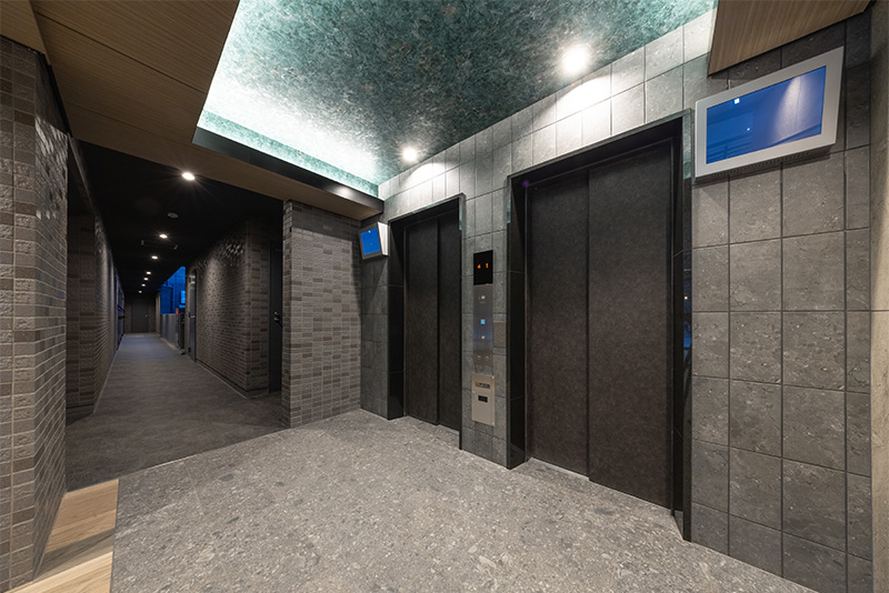 RELUXIA GRANDE川崎 エレベーター前